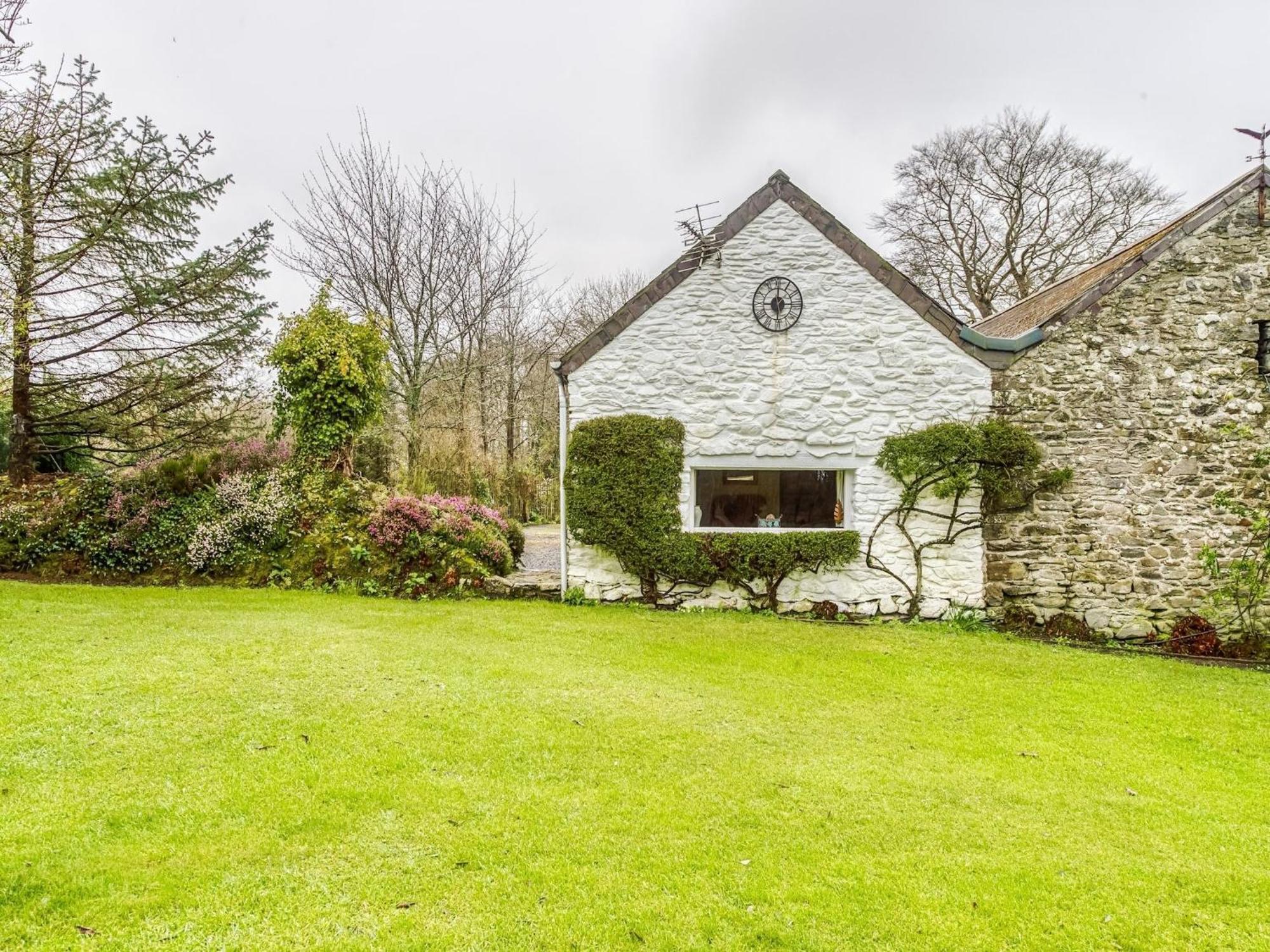 Secluded Holiday Home In Ceredigion With Garden Pennant  Exterior foto