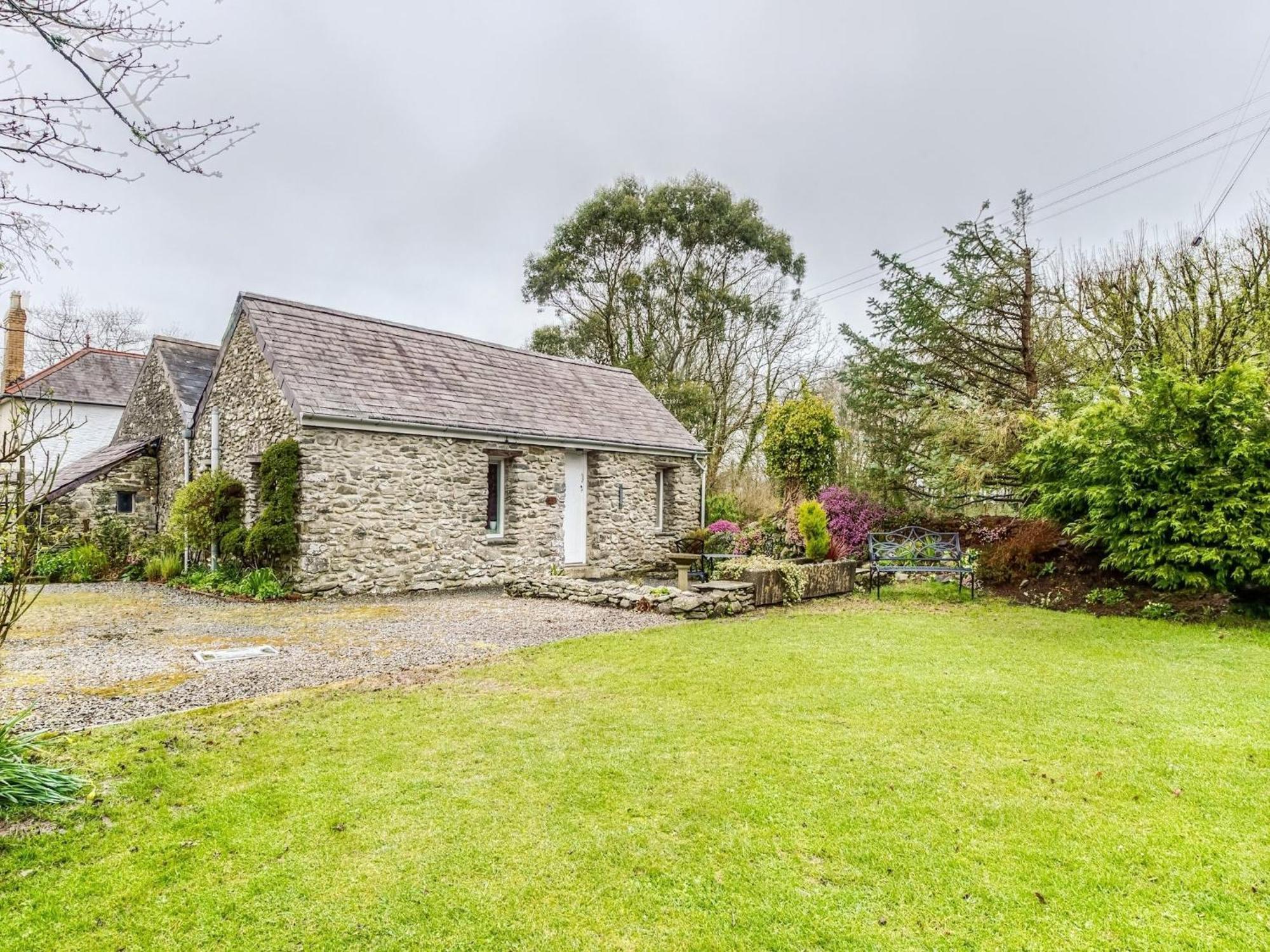 Secluded Holiday Home In Ceredigion With Garden Pennant  Exterior foto